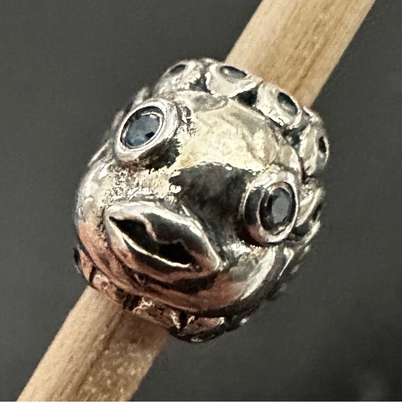 Authentic Retired Pandora “Splish-Splash” fish charm with dangle tail. - Picture 3 of 4